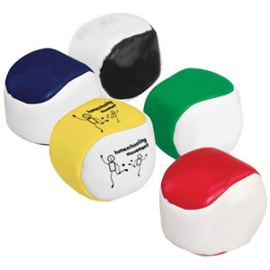 EM18 – FootbagsArtikelgröße: 50mm øDruckfläche: alle Seiten 20mm øab 100 Stück EM18 - Jonglierbälle und Footbags - Footbags